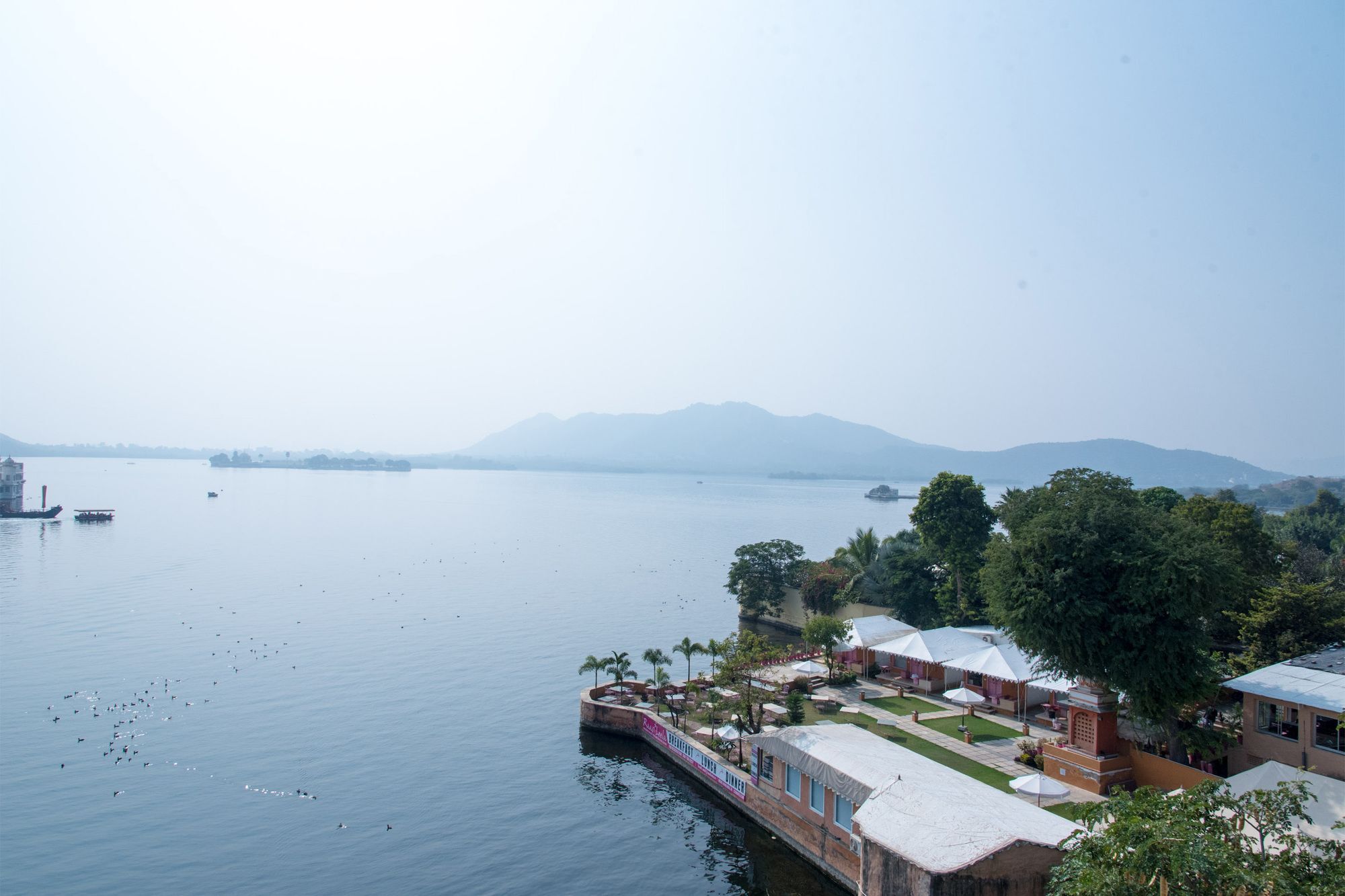 Oyo 156 Hotel Lake Haveli Udaipur Exterior photo